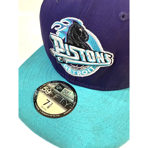 Detroit Pistons Hat Cap Fitted Mens 7 3/8 NBA Hardwood Classics 59FIFTY New Era - Picture 1 of 7